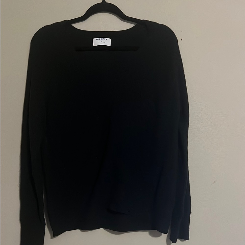Old Navy Black V-Neck Sweater